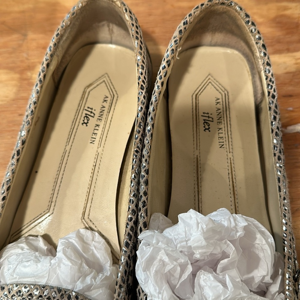 Loafers - Picture 3 of 4